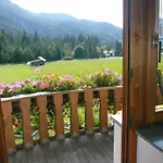 Leismueller * شارنيتز